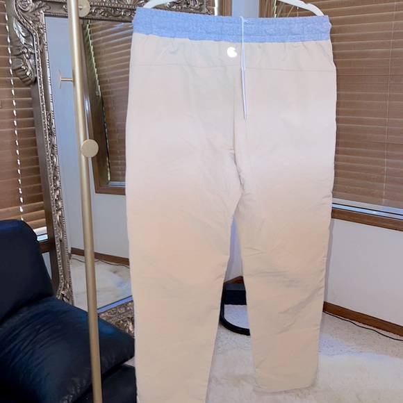 Johnny Was Nylon Taper Leg Workout Pant In Tan - Picture 7 of 8
